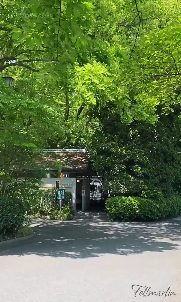 名古屋熱田神宮 あつたじんぐう Nagoya Atsuta Jingu - 前往熱田神宮的路 森林環繞很舒適