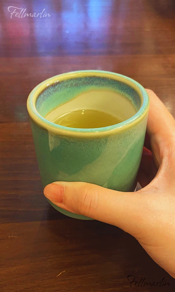 名古屋 味噌燉煮的角丸 みそ煮込みの角丸 -店內提供的涼茶
